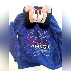 Disney Paris resort fleece hoodie (Kids’ size 12/14)